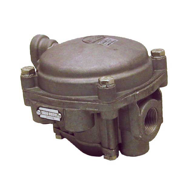 RE6 RELAY EMERGENY VALVE FOR 3 LINE AIR SYSTEMS. 3/4IN NPTF RESERVOIR PORT 1/4IN NPTF PORTS FOR SERVICE EMERGENCY AND DELIVERY (THIS VALVE HAS A PORT FOR A LOW PRESSURE WARNING SWITCH)